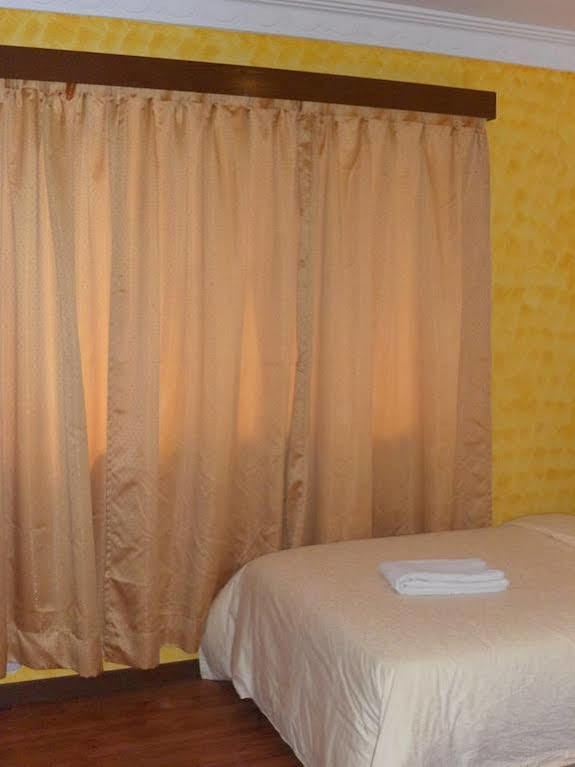 Super Oyo Capital O 90125 Hotel Grand Orchard كوالالمبور المظهر الخارجي الصورة